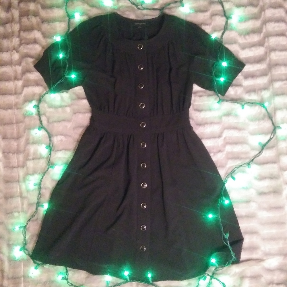 🎩Banana Republic Black Midi Dress